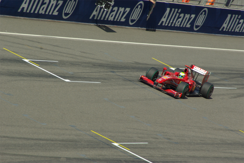 Illustration for article titled 2009 Chinese Grand Prix, Day One: The Practice Sessions
